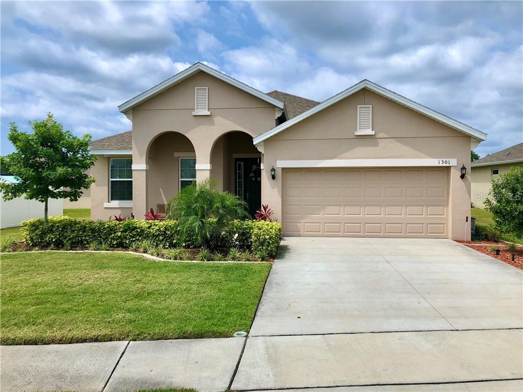 1301 Aroniminik Dr., Mount Dora, FL 32757