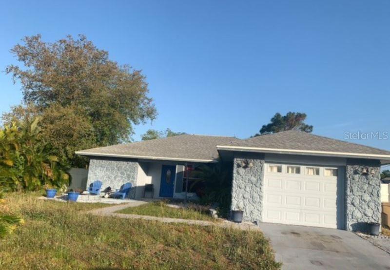 303 Cocoa Ct., Kissimmee, FL 34758
