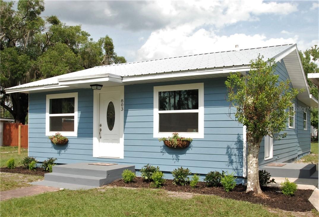 803 King St., Eustis, FL 32726