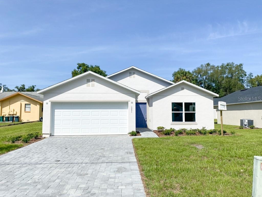 1531 N Orange St., Mount Dora, FL 32757