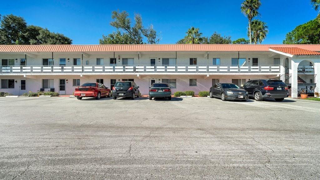 1100 Martinique Dr #209, Winter Haven, FL 33884