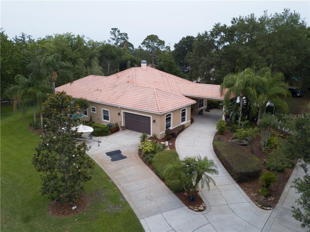 3033 Los Amigos Dr., Orlando, FL 32822