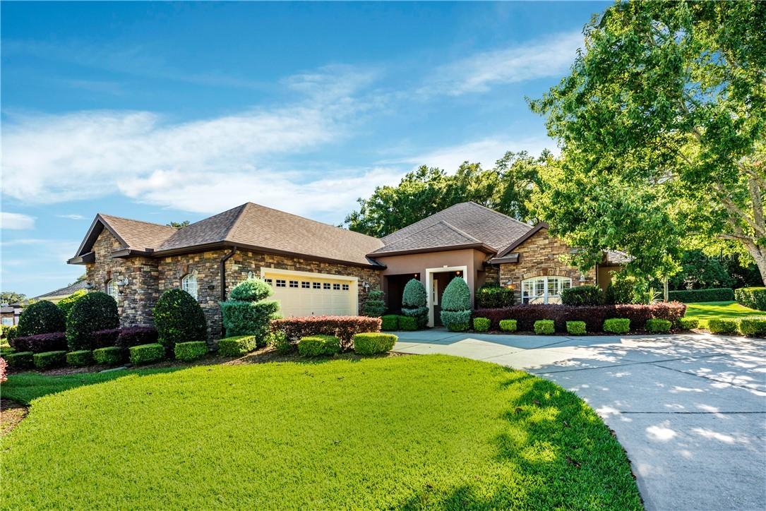 23147 Oak Cluster Dr., Sorrento, FL 32776