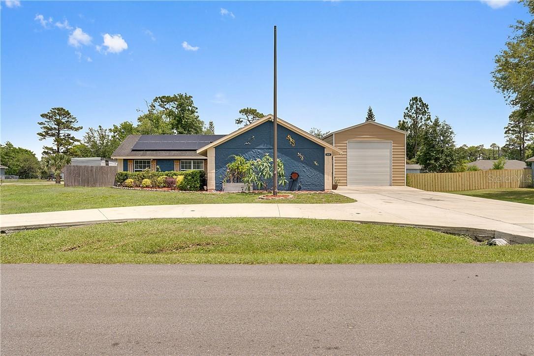 835 Mazurka Dr., Chuluota, FL 32766