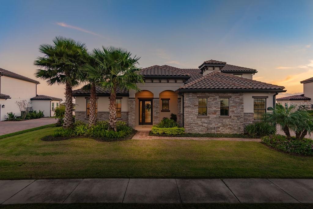 15550 Avenue Of The Arbors, Winter Garden, FL 34787