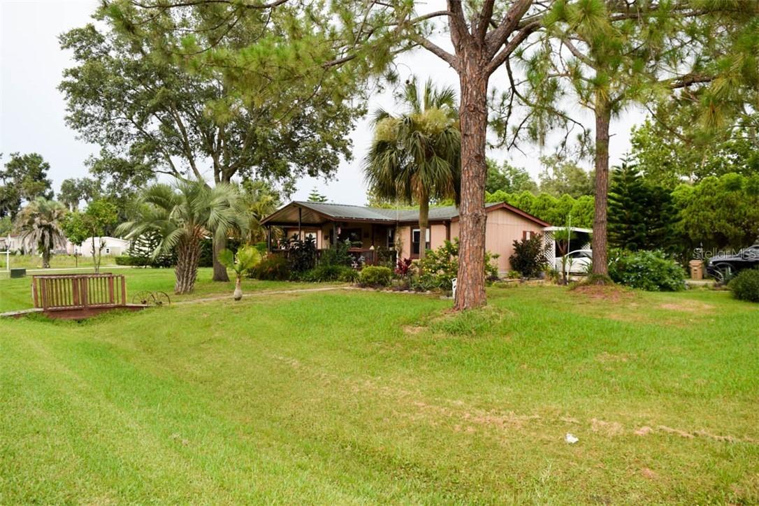 31526 Alane Ct., Tavares, FL 32778