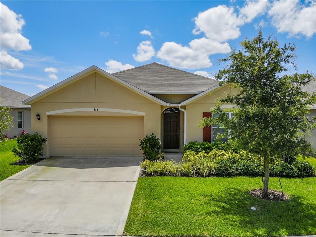 484 White Coral Ln., New Smyrna Beach, FL 32168