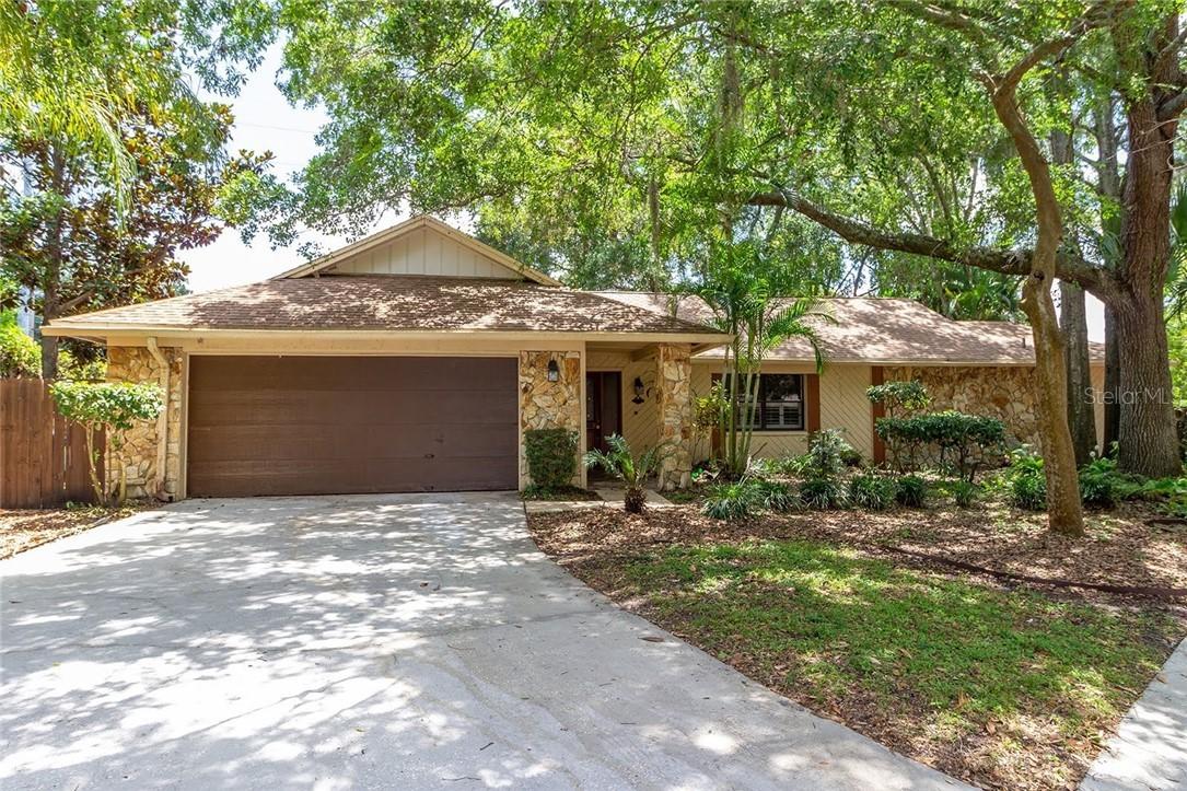 12909 Lazy Pine Pl., Tampa, FL 33624