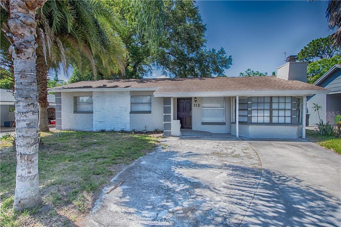 312 Greens End St., Orlando, FL 32810