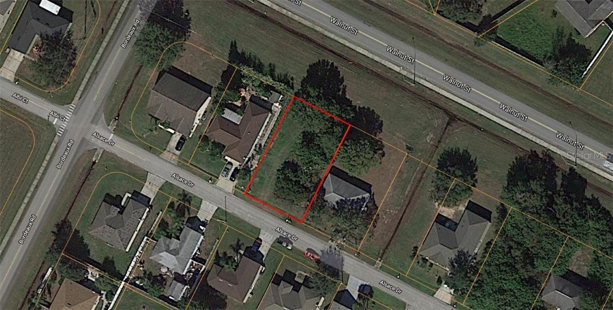 905 Alsace Dr., Kissimmee, FL 34759
