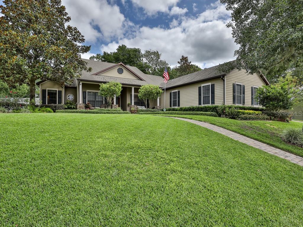 24012 Plymouth Hollow Cir., Sorrento, FL 32776