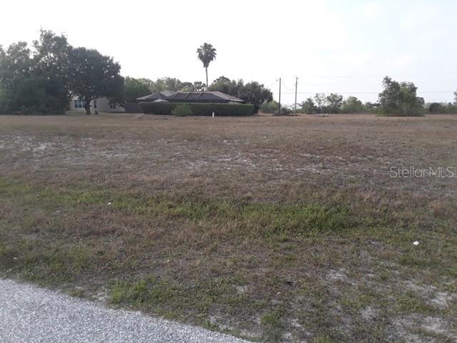 1805 NW 16th Ter., Cape Coral, FL 33993