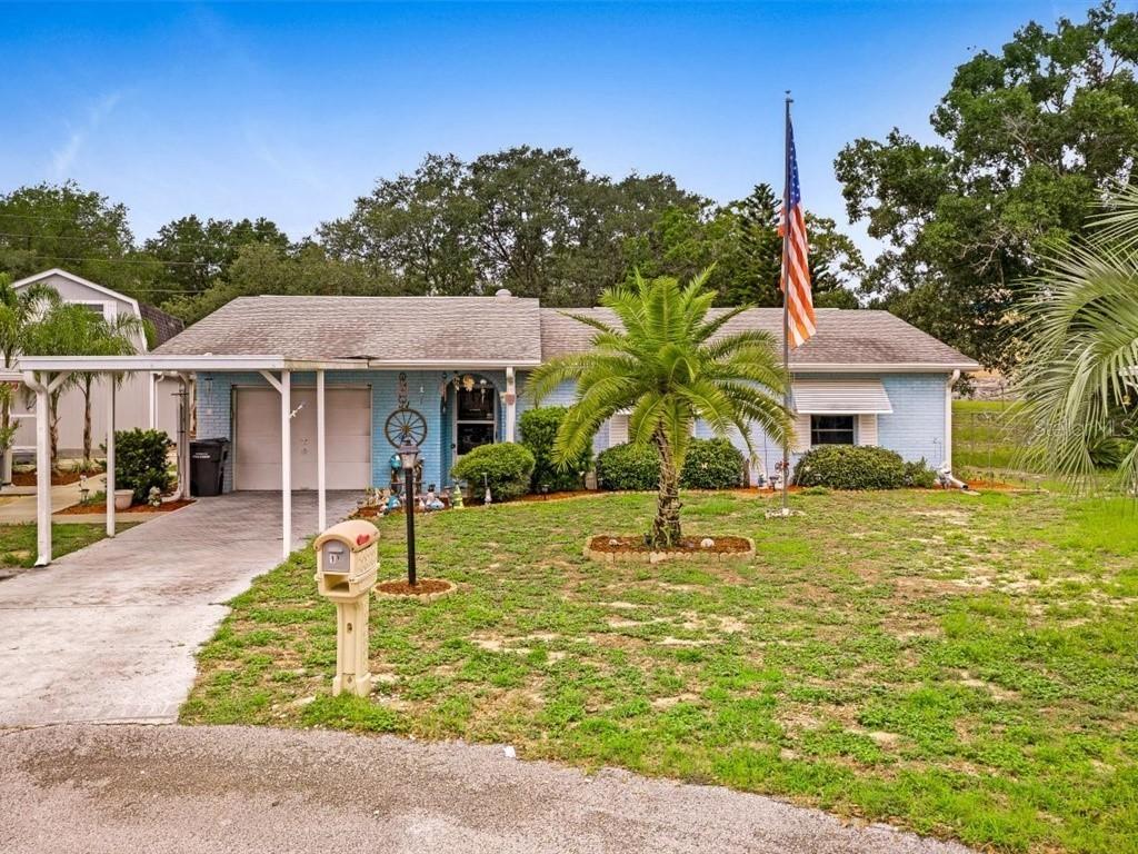 11 Palm Ct., Davenport, FL 33837