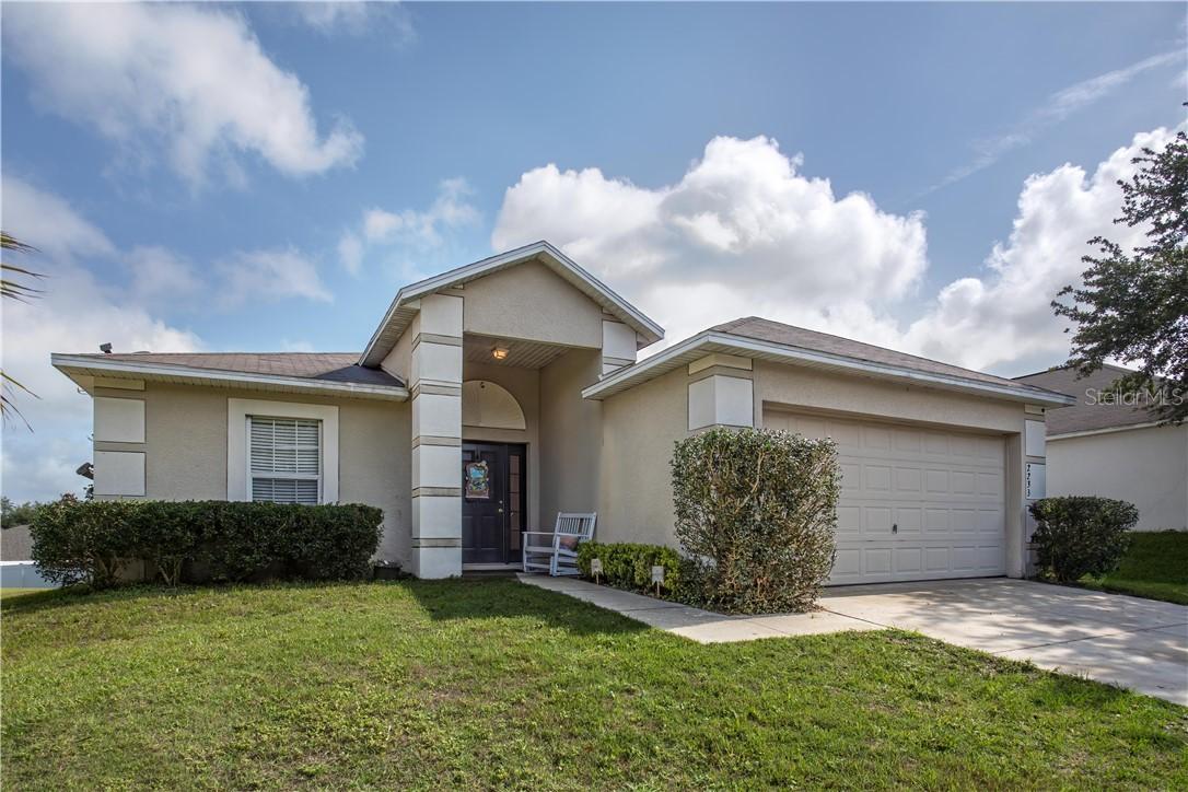 2233 Sandridge Cir., Eustis, FL 32726