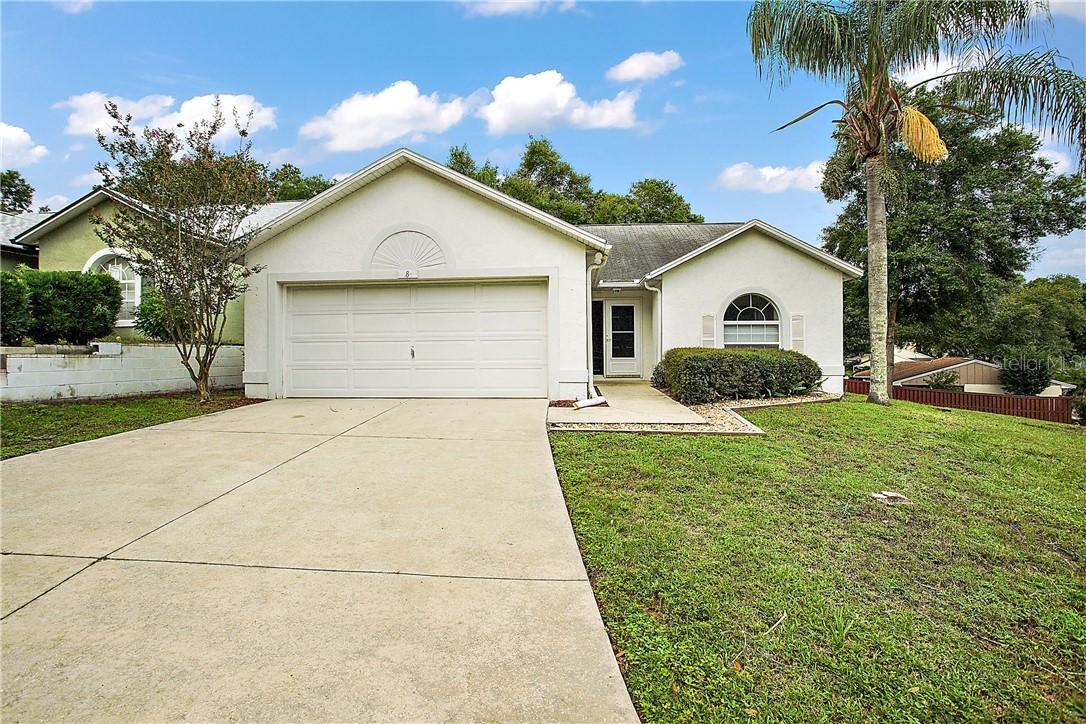8 Orange Blossom Dr., Eustis, FL 32726