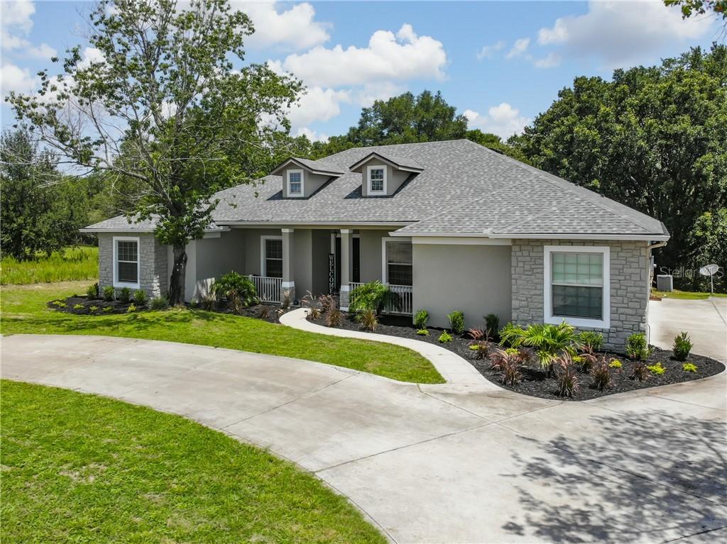 24429 Adair Ave., Sorrento, FL 32776
