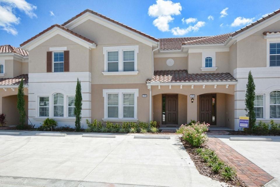 4714 Terrasonesta Dr., Davenport, FL 33837