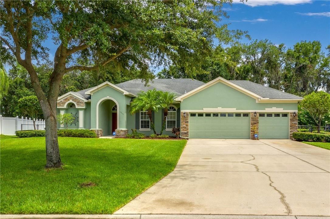 1903 Sir Lancelot Cir., Saint Cloud, FL 34772