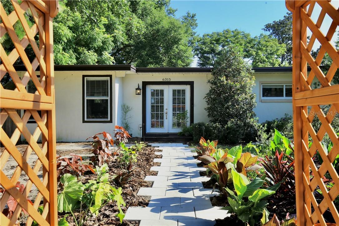 6315 Ridge Ter., Orlando, FL 32810