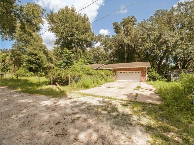 42116 E Lakeview Dr., Altoona, FL 32702