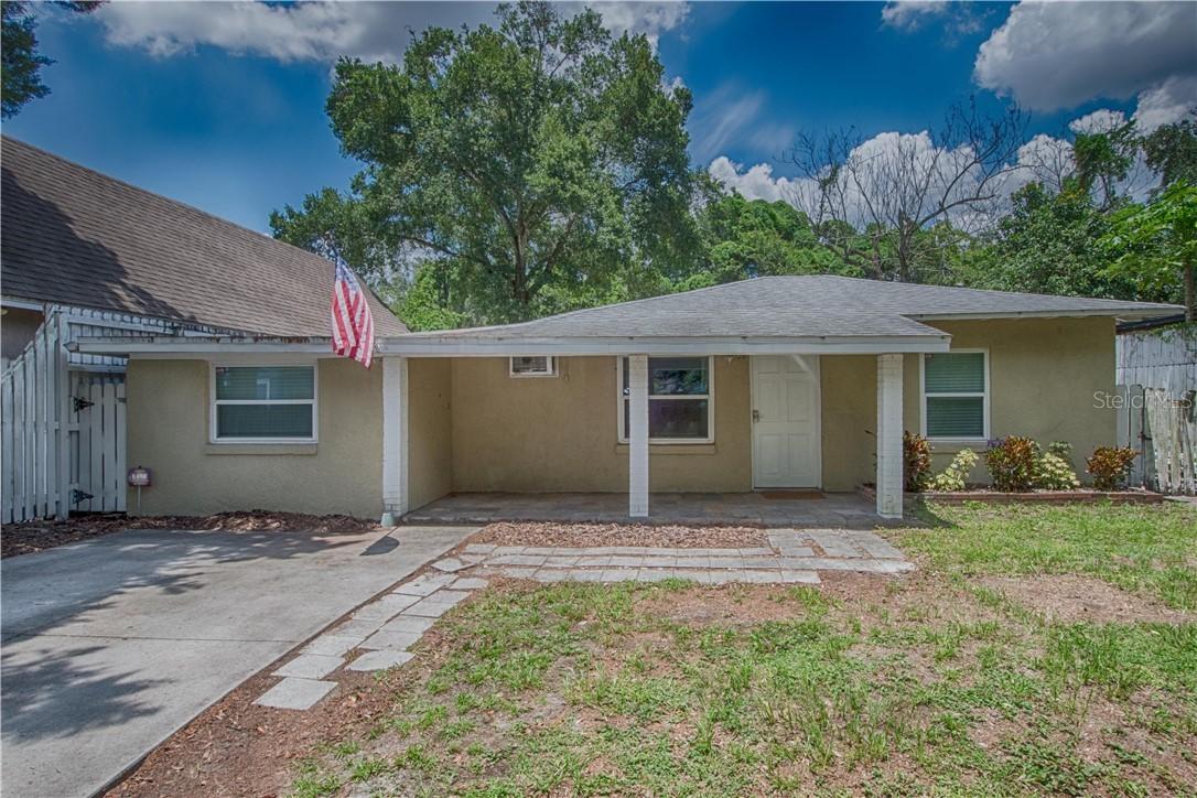 2315 E Crystal Lake Ave., Orlando, FL 32806