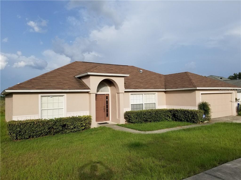 1017 Bluegrass Dr Dr., Groveland, FL 34736