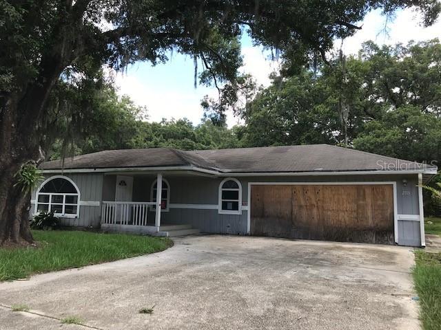 2715 Sutton Rd., Lakeland, FL 33810