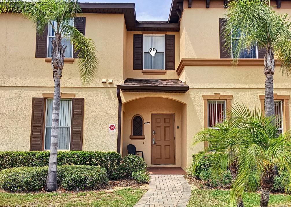 4021 Calabria Ave., Davenport, FL 33897