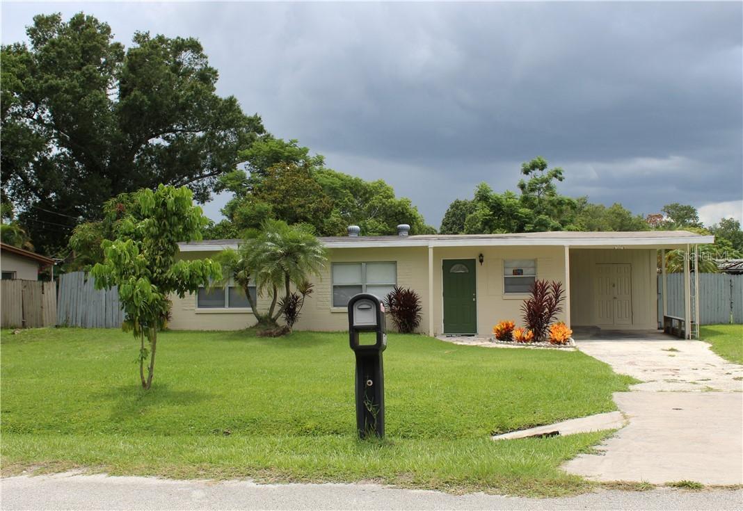 1702 Foxbower Rd., Orlando, FL 32825