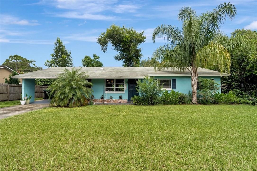 2923 Conway Gardens Rd., Orlando, FL 32806