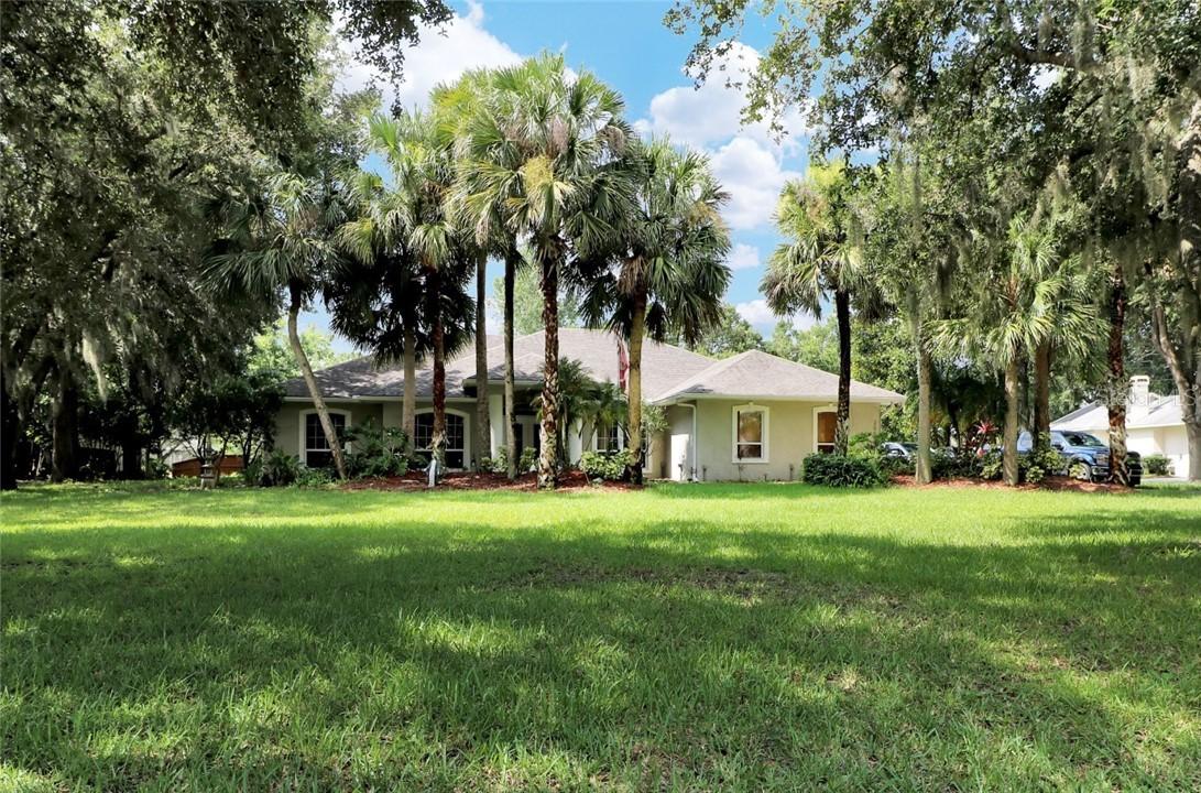 2095 Camelot Blvd., St. Cloud, FL 34772
