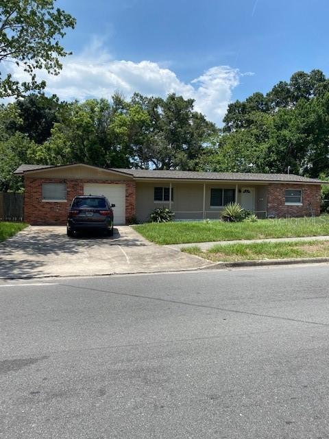 2010 Sarazen Dr., Orlando, FL 32808