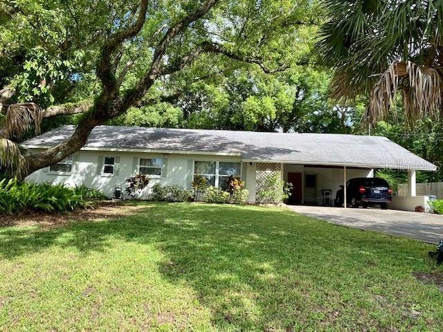 139 Hattaway Dr., Altamonte Springs, FL 32701