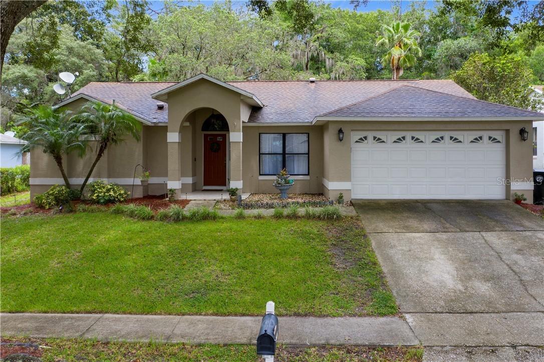 1083 Bent Way Ct., Apopka, FL 32703