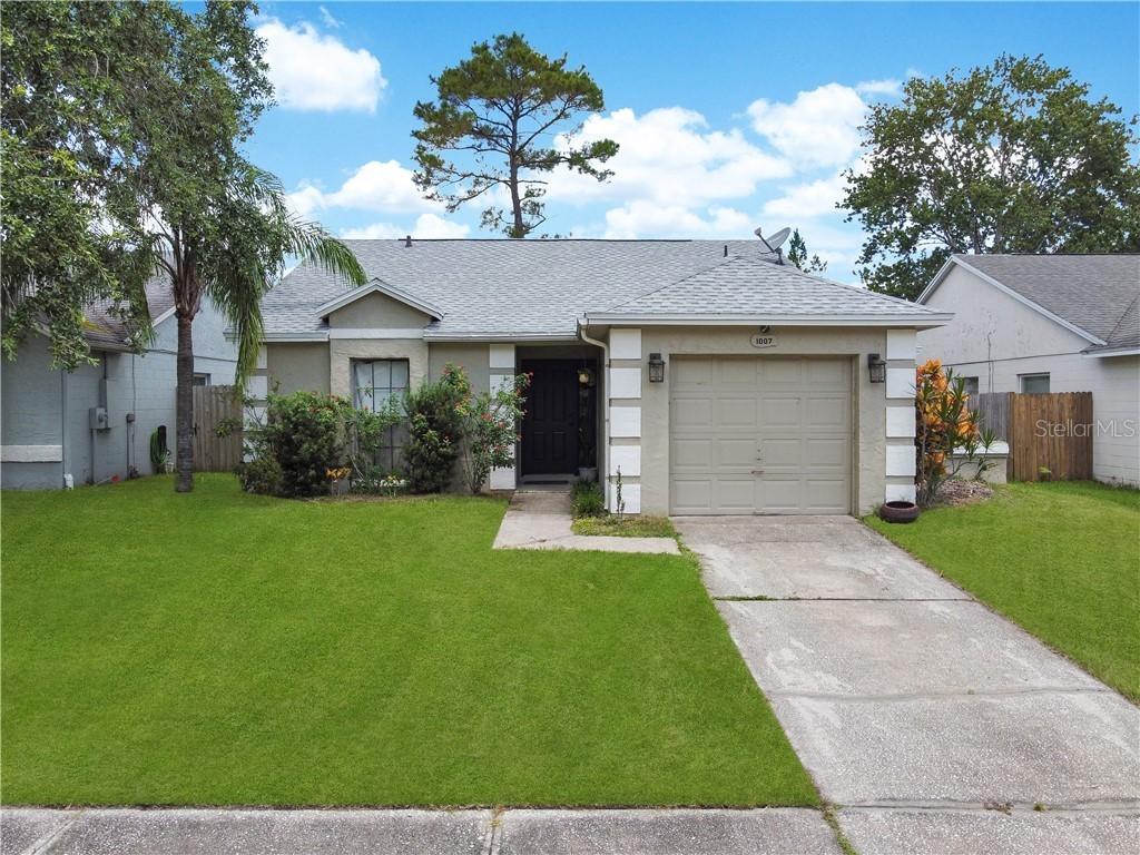 1007 Covington St., Oviedo, FL 32765