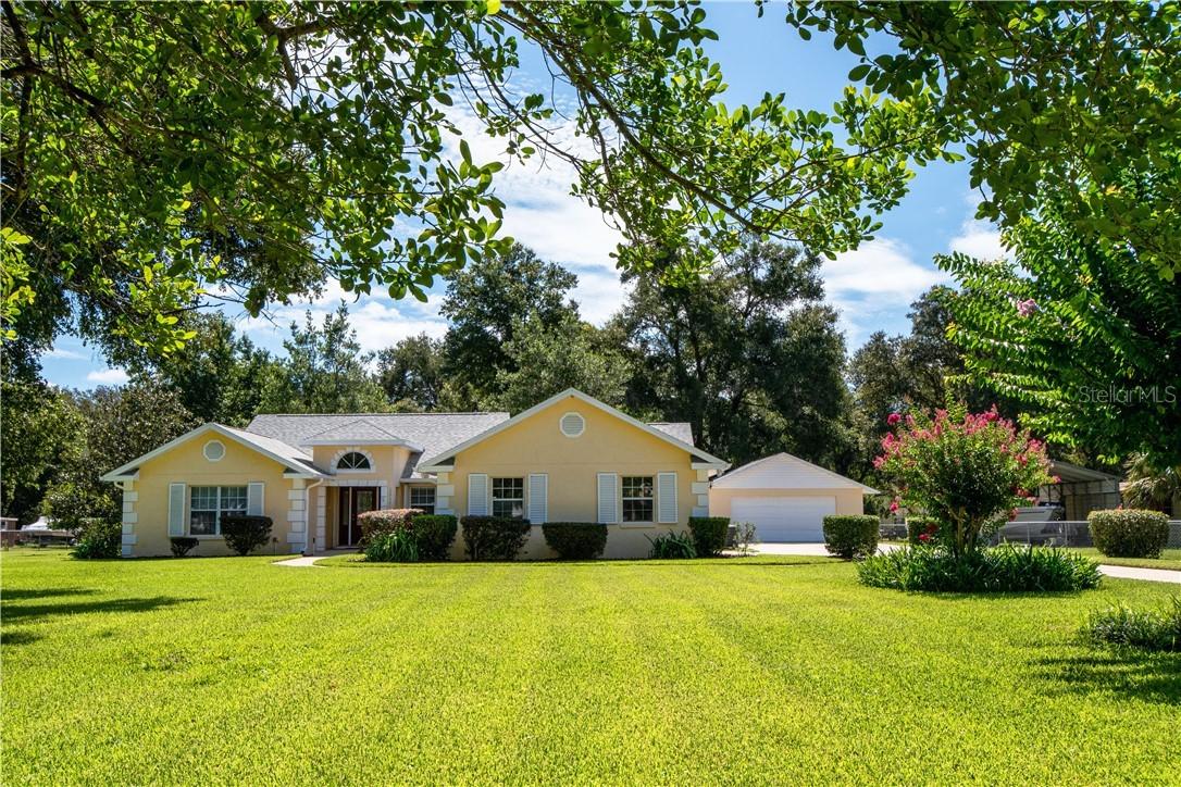 32730 Windy Oak St., Sorrento, FL 32776