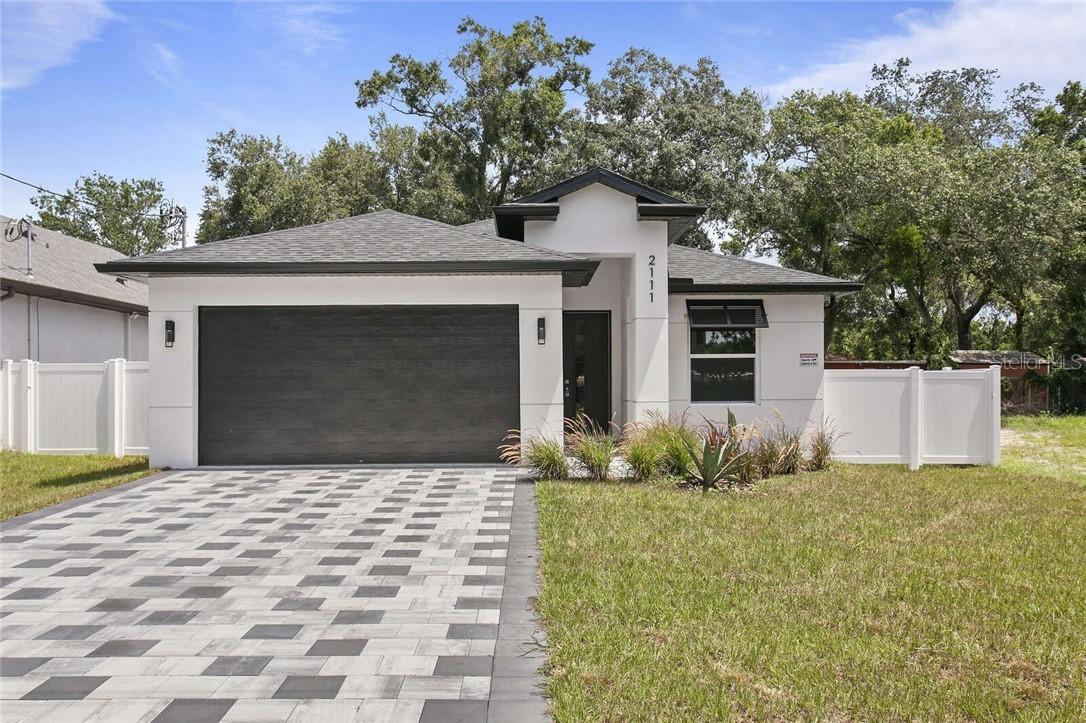 2111 W Mohawk Ave., Tampa, FL 33603