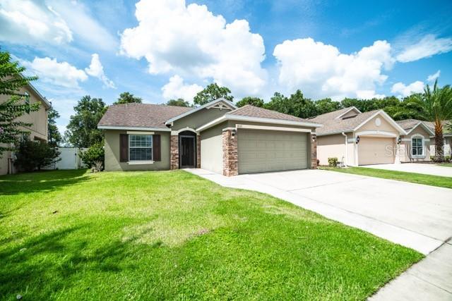 833 Haring Ln., Mount Dora, FL 32757