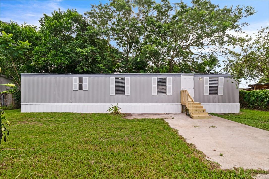4513 Todd Ave., Orlando, FL 32822