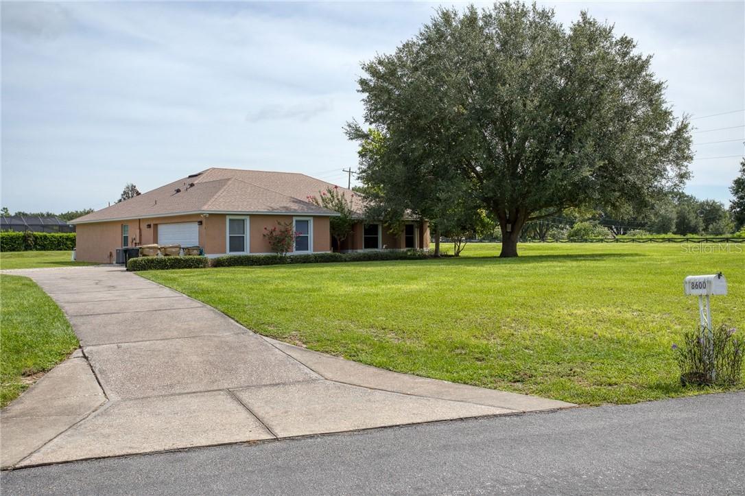8600 Bradley Cir., Clermont, FL 34711