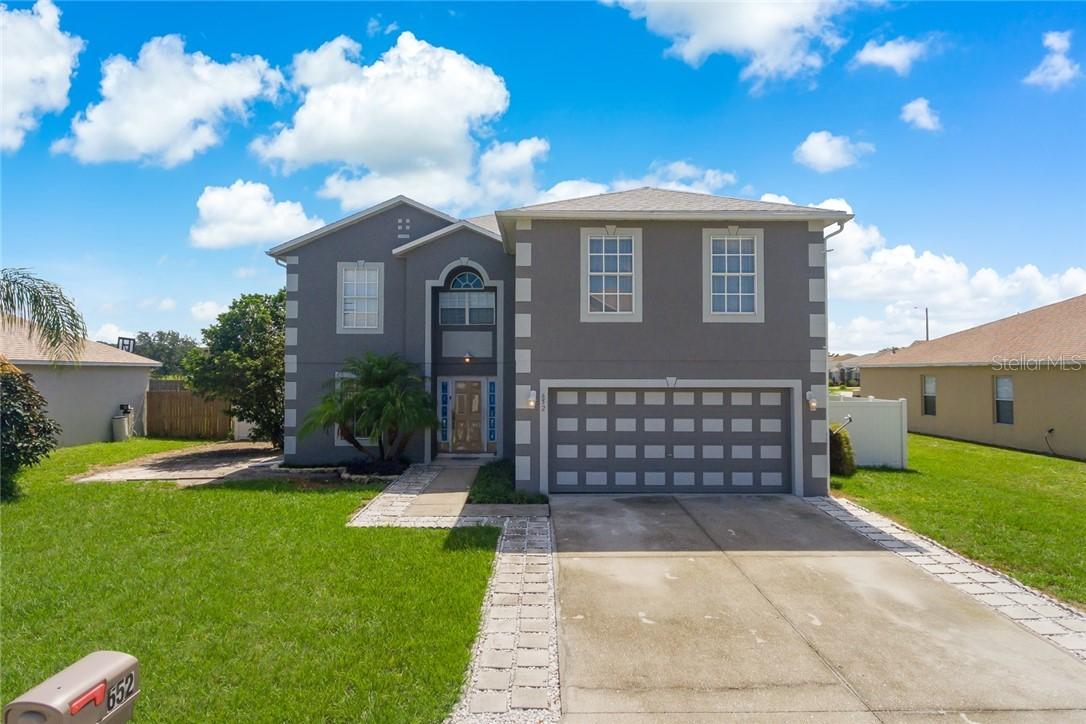 652 Sunway Ln., Winter Haven, FL 33880
