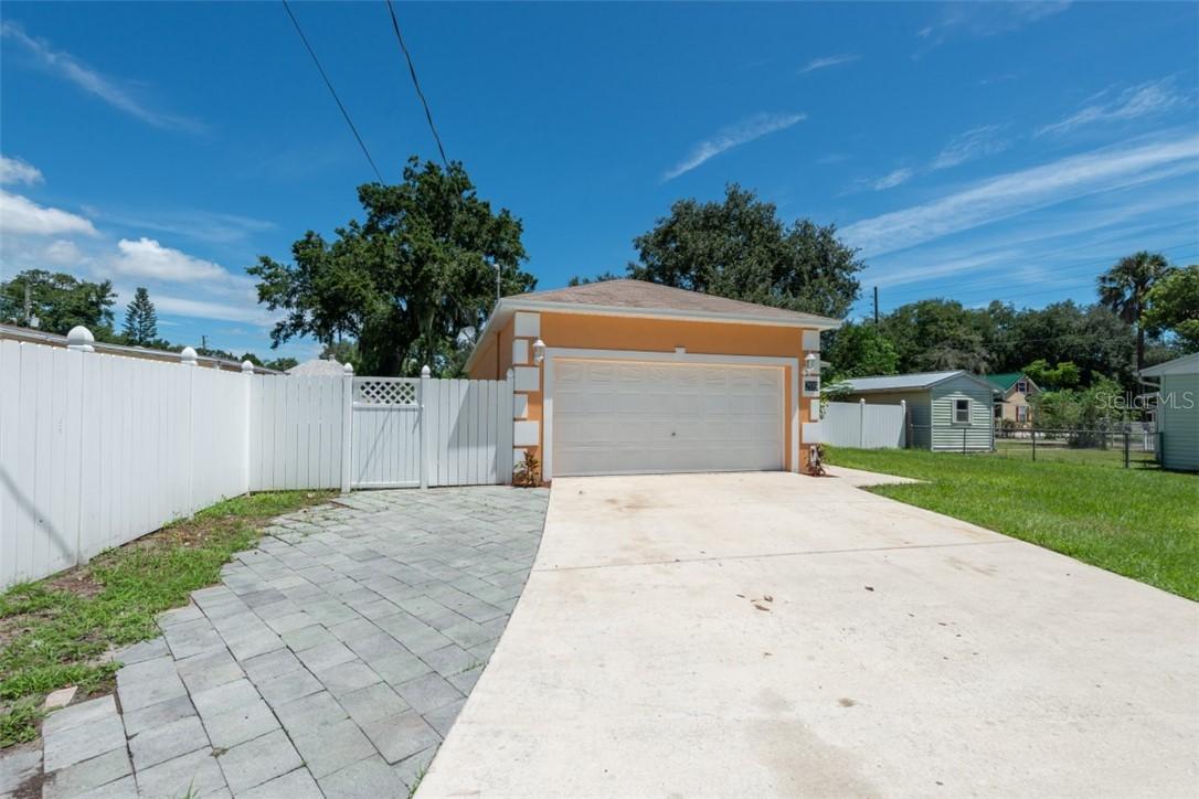 209 E Park St., Kissimmee, FL 34744