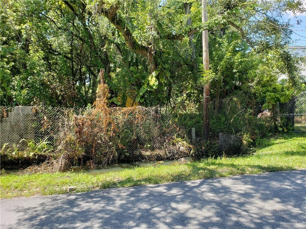 4th St., Orlando, FL 32820