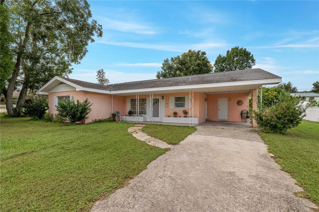 470 E Beach St., Groveland, FL 34736