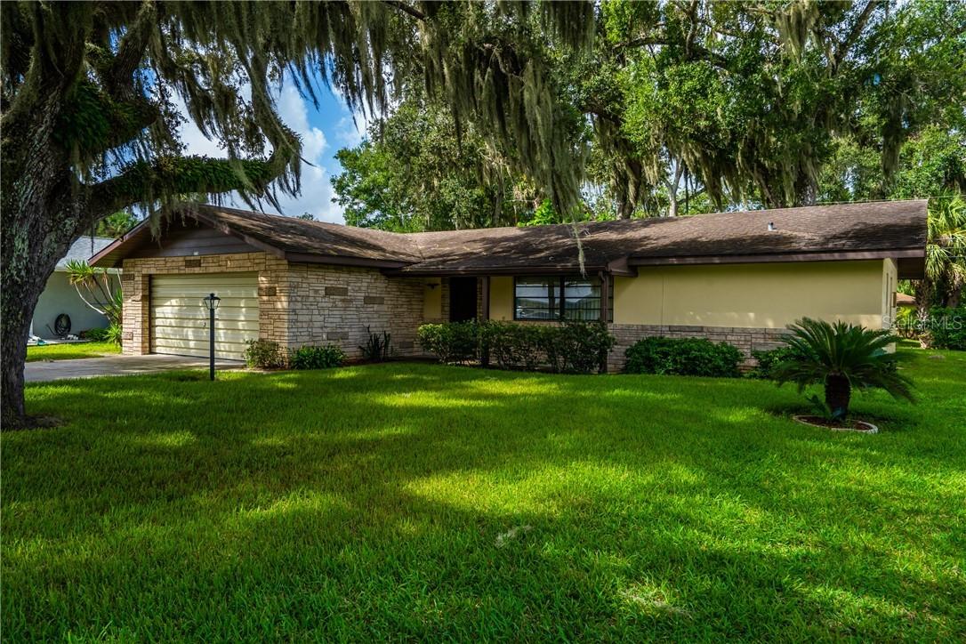 2218 Juniper Dr., Edgewater, FL 32141