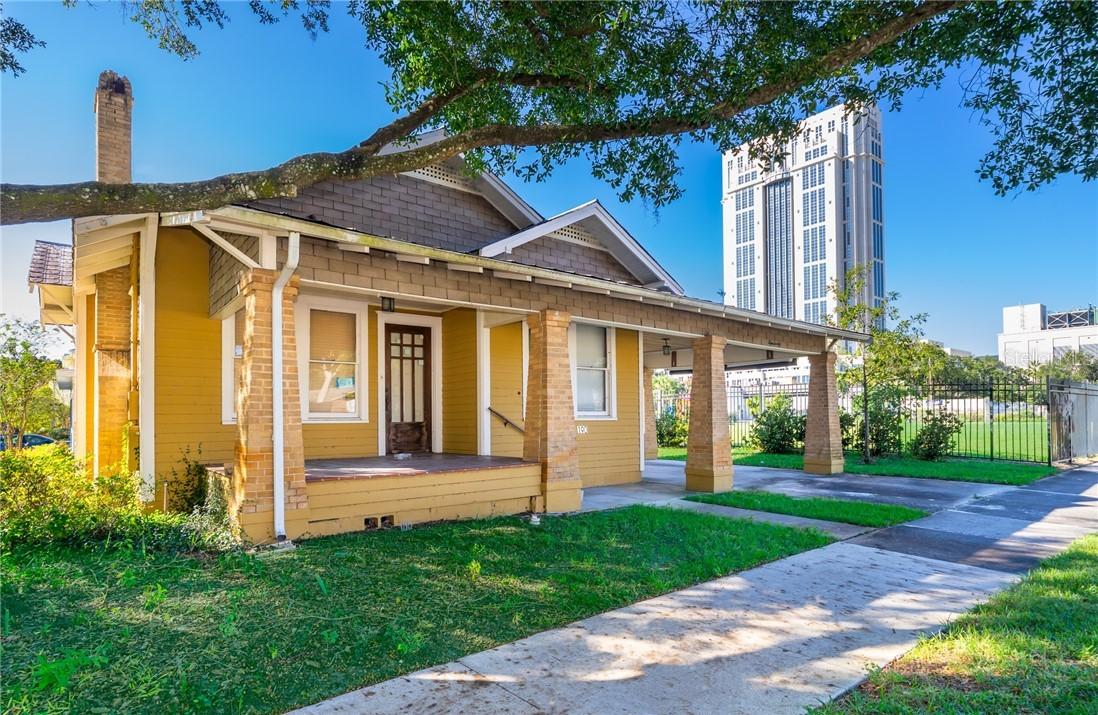 190 E Amelia (yellow House) St., Orlando, FL 32801