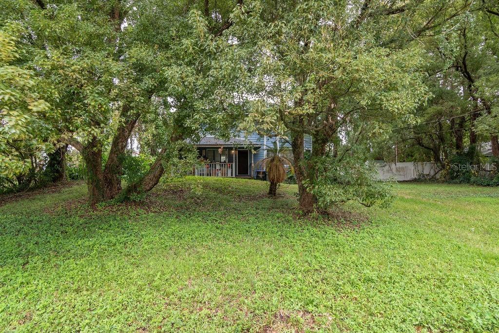 825 Carlson Dr., Orlando, FL 32804