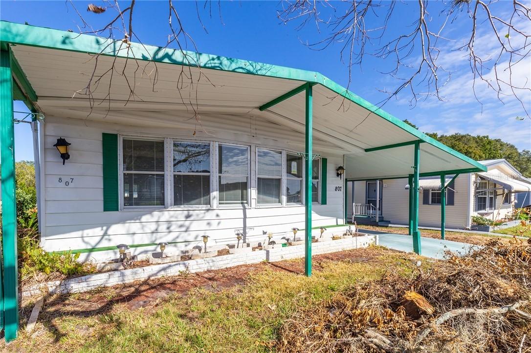 807 Pine Ridge Dr., Lakeland, FL 33809