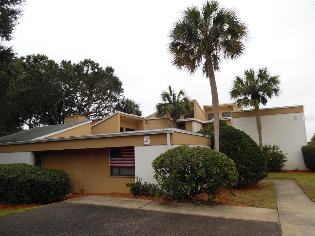 1051 S Highland St. #5E, Mount Dora, FL 32757