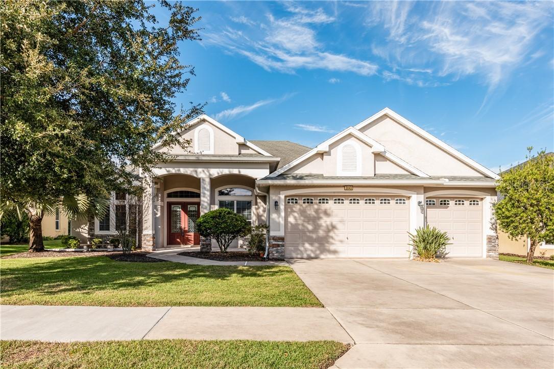 3043 New Haven Pl., Mount Dora, FL 32757